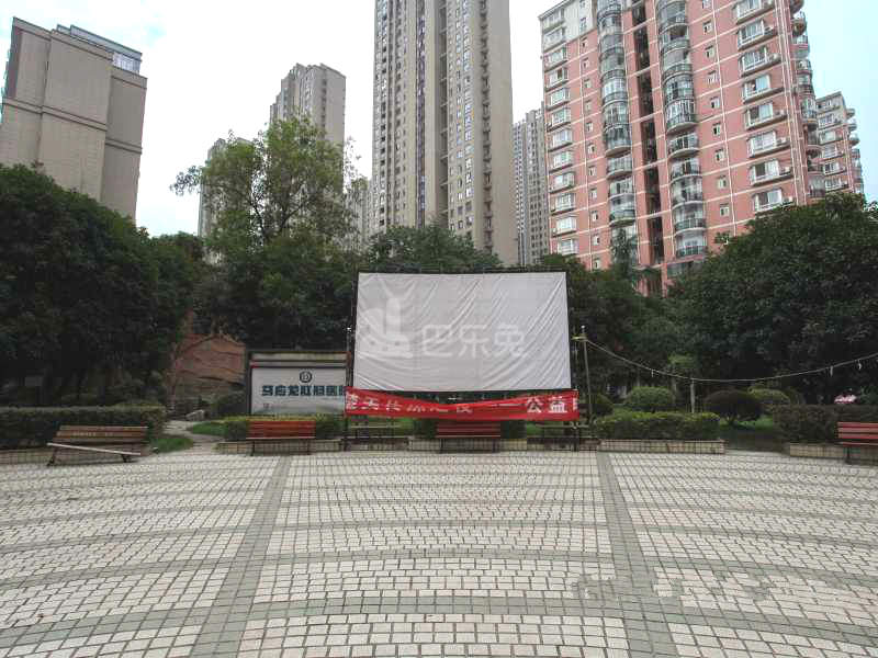 滨湖名都城18694069周边环境图13