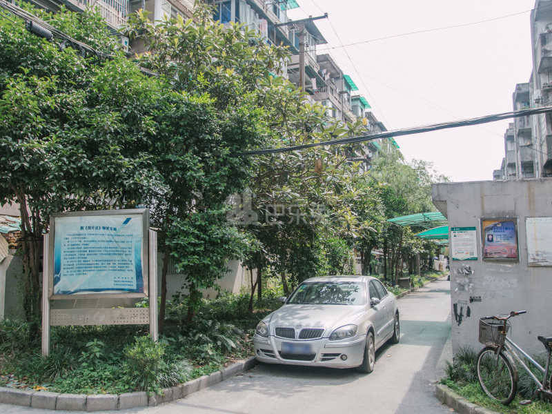 朝晖七区6977329周边环境图13