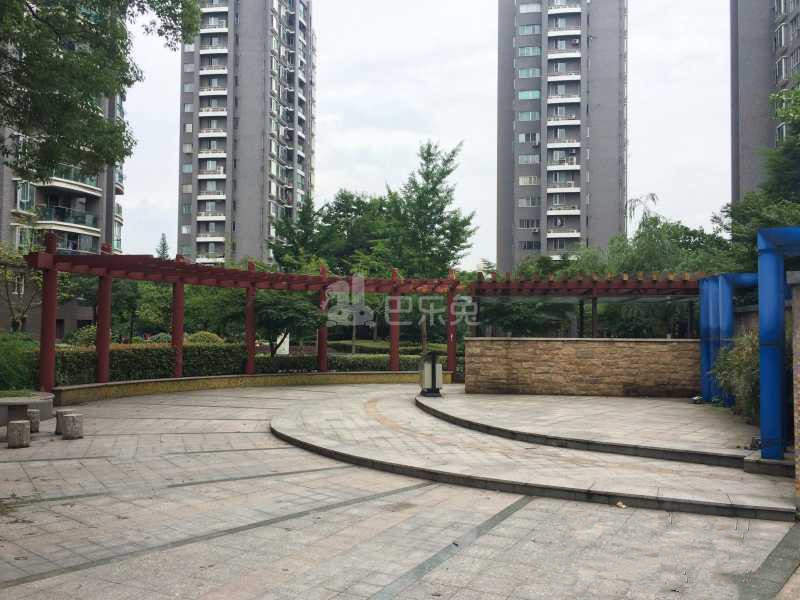 铂金时代18383348周边环境图5