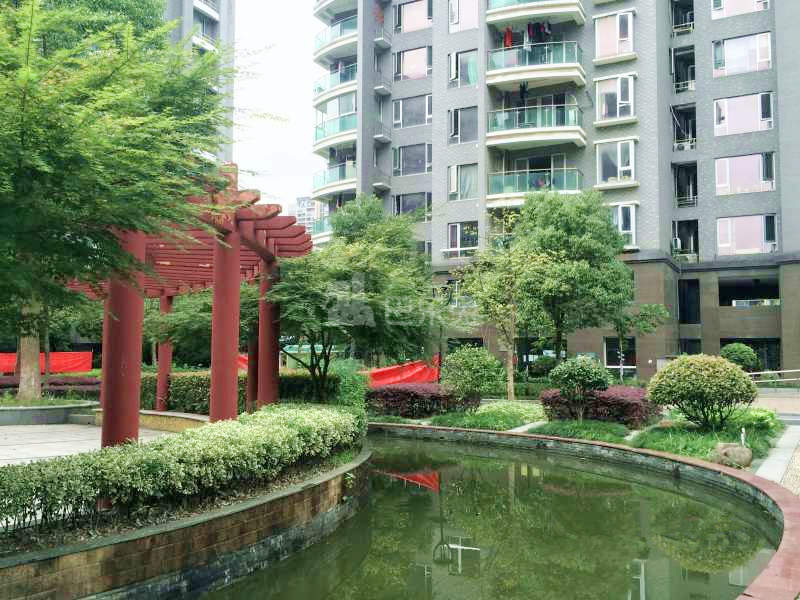 铂金时代18383348周边环境图9