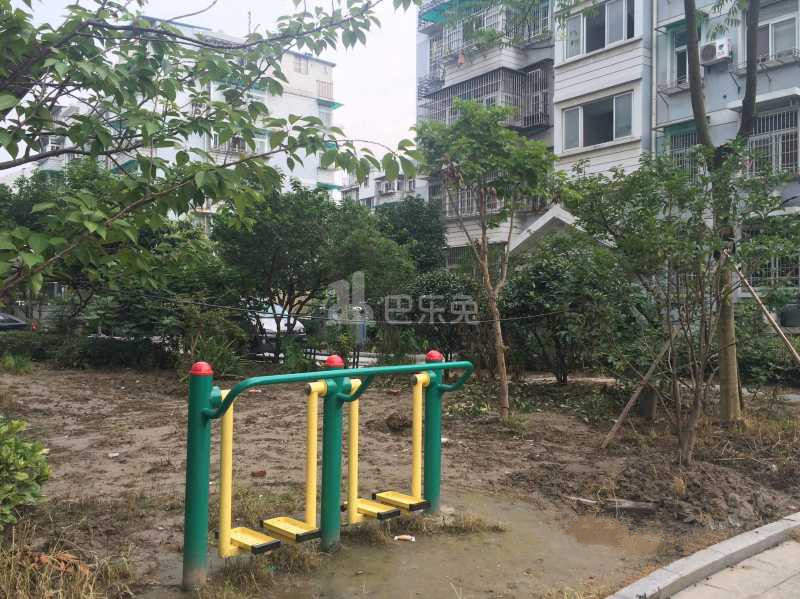 滨兴西苑18355636周边环境图8