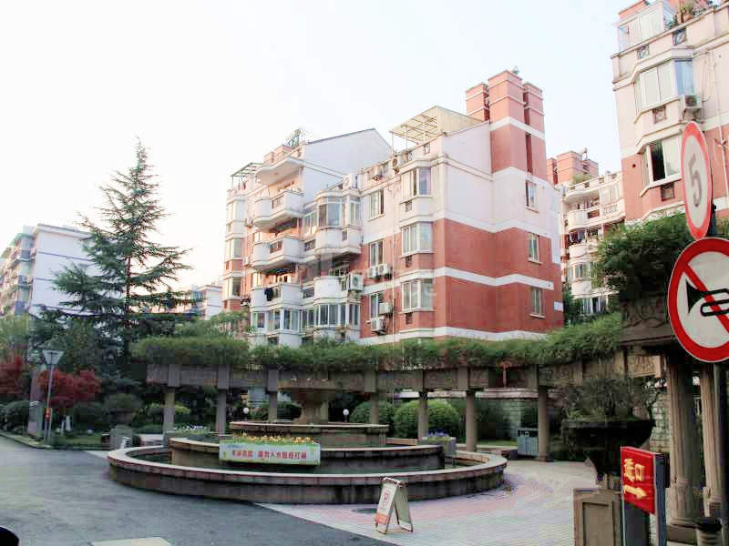 恩济花苑18232900周边环境图8