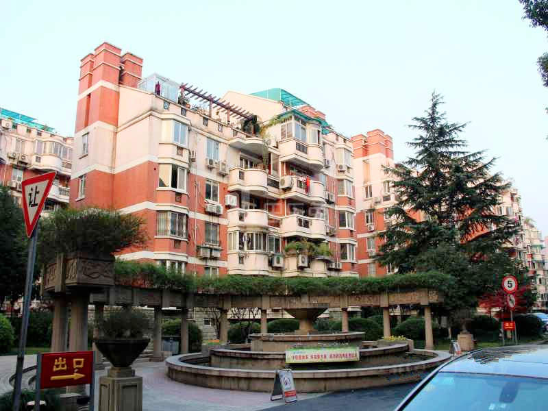 恩济花苑18232900周边环境图12