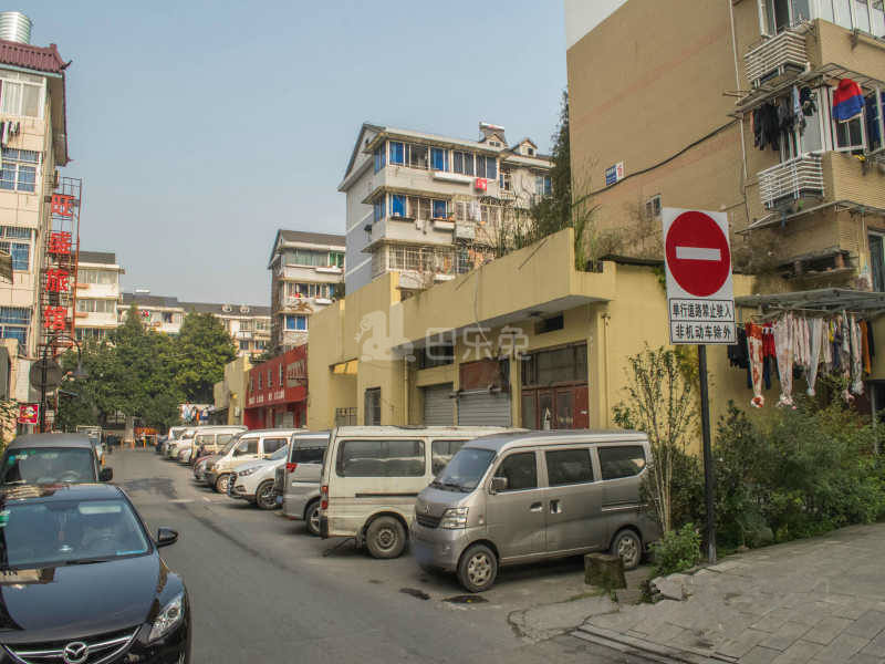 德胜新村6756739周边环境图7