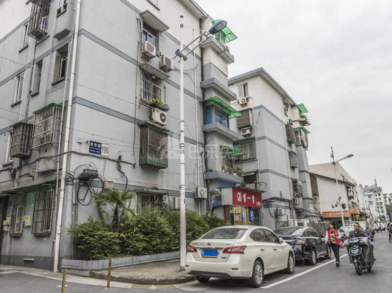 皮市巷18469496周边环境图10