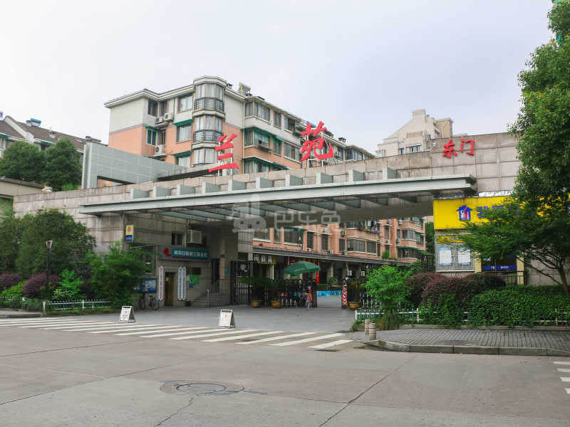 兰苑社区三里新城兰苑