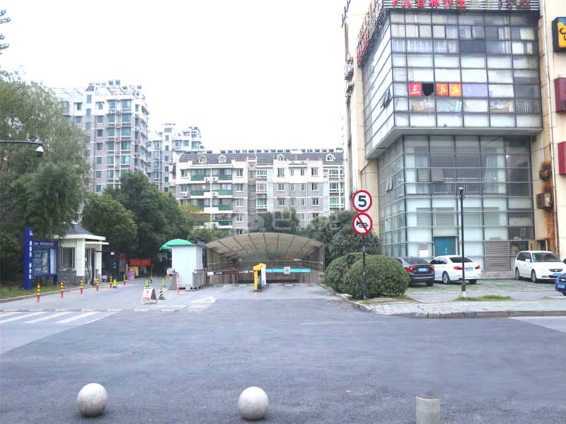 政苑小区A区18415458周边环境图2