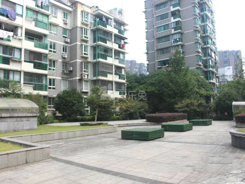 政苑小区A区18415458周边环境图5