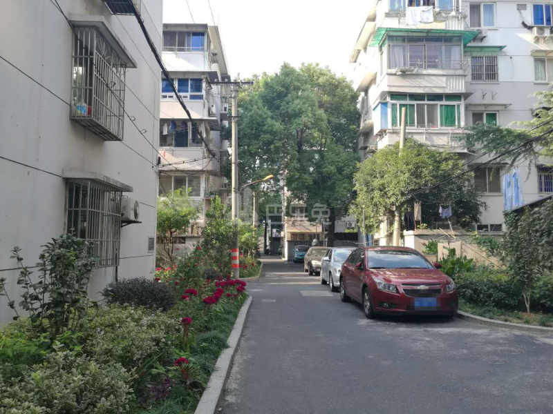 溪畔花园13536379周边环境图13