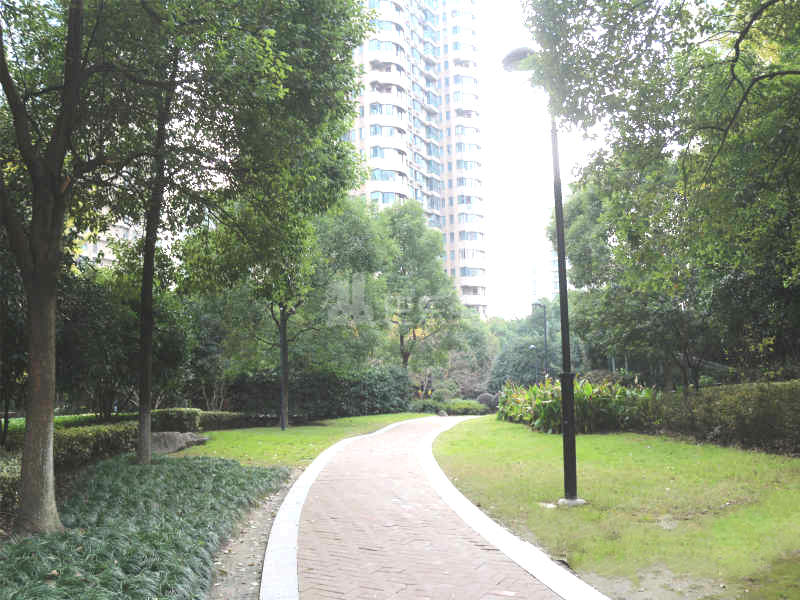 紫金文苑18432446周边环境图2