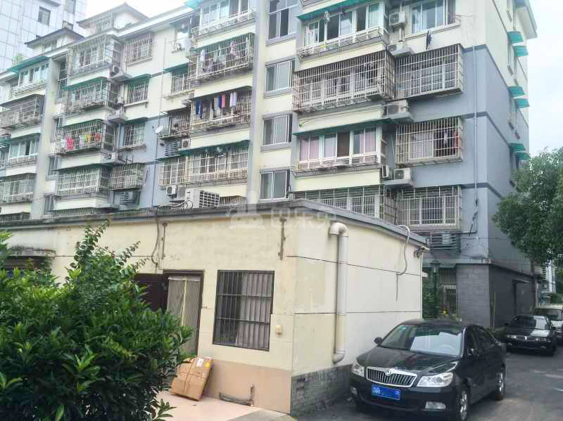 长兴苑小区18320298周边环境图5