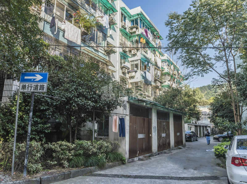 里东山弄（东山弄社区北区）15586608周边环境图4