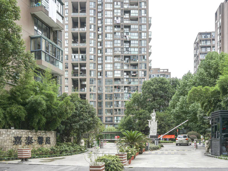 嘉泰馨庭6886318周边环境图12