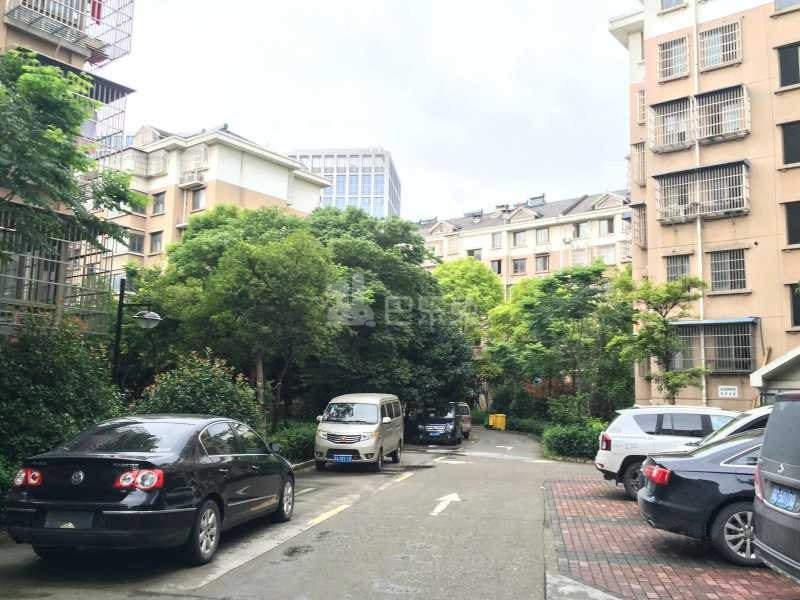 缤纷西苑18357399周边环境图9