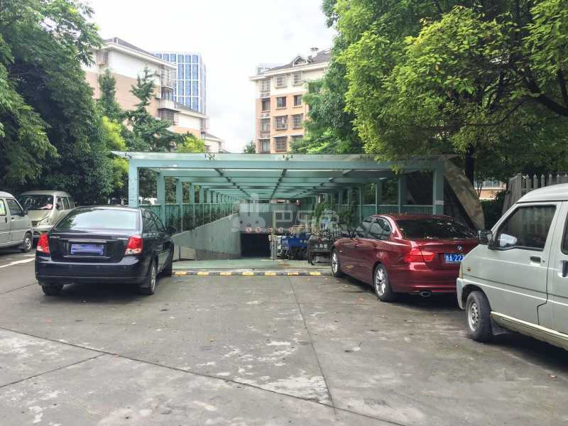 缤纷西苑18357399周边环境图15