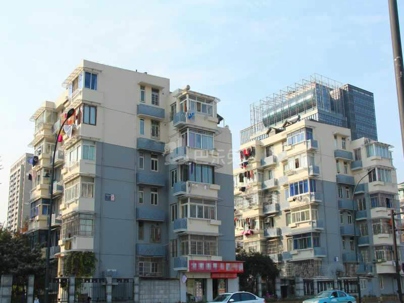 翠苑新村三区东区17584722周边环境图2