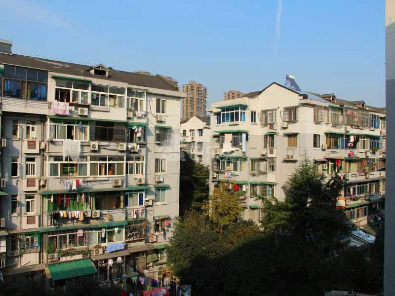 翠苑新村三区东区17584722周边环境图3