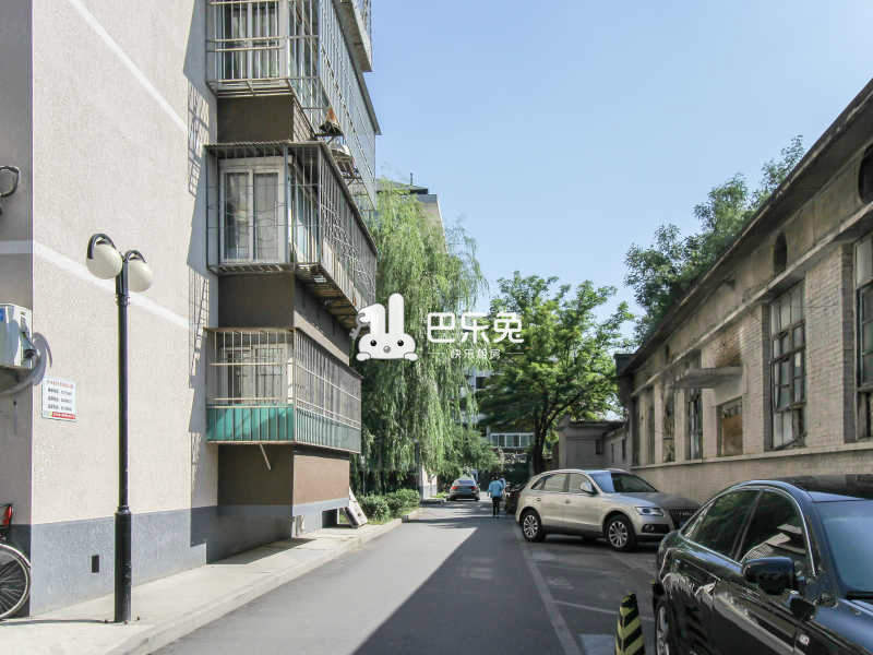 里南区_3室1厅1卫_合租朝南_清河小营桥西安宁庄东路-北京巴乐兔租房