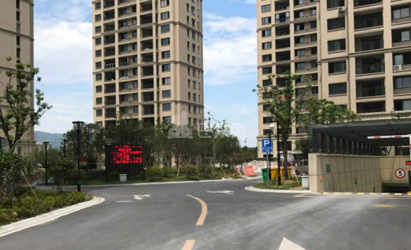 桐鹤名苑二区8222508周边环境图8