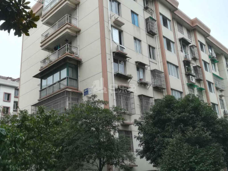 三里亭苑一区18374995周边环境图1