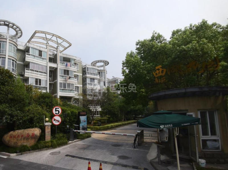 西湖花园南苑15658017周边环境图8