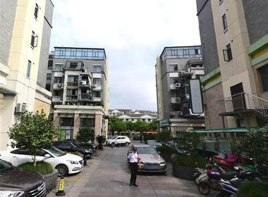 众安山水苑东区 4室2厅2卫