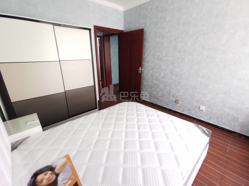 聚丰景都9999485卧室图1