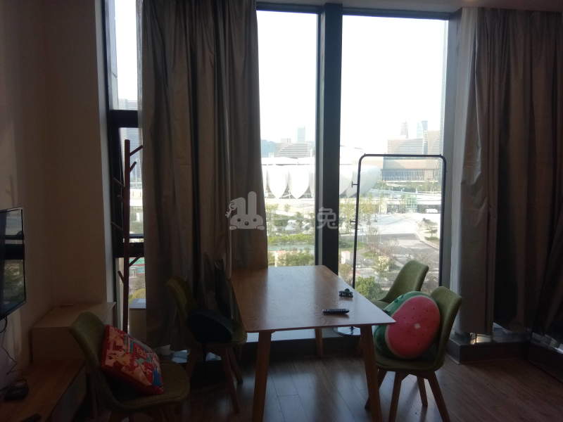 绿地旭辉城10000657卧室窗户图12