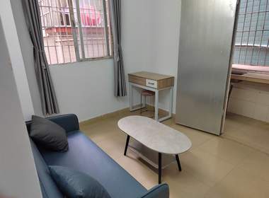 植村五路东二区一巷8号 