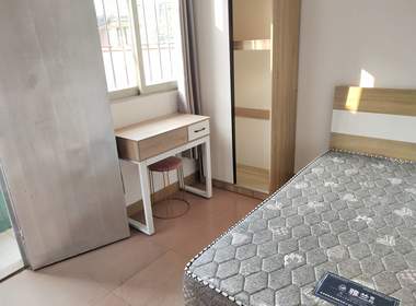 植村五路东二区一巷8号 