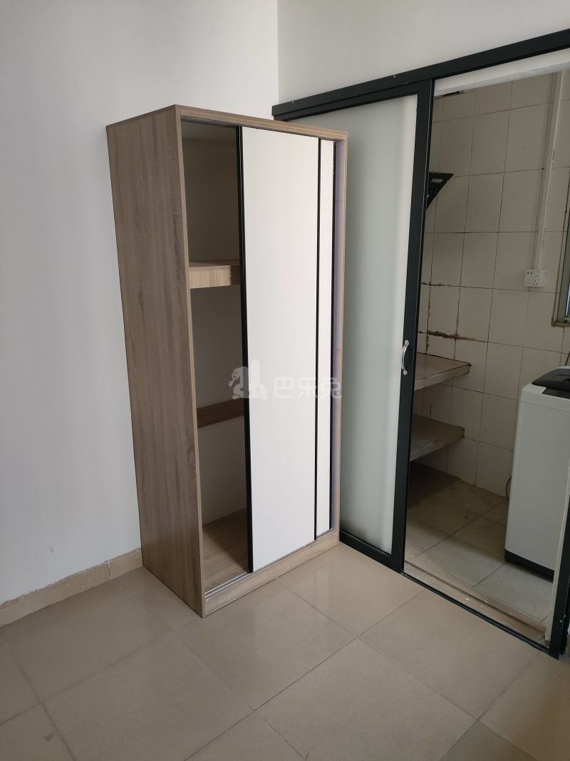 植村五路东二区一巷8号10000902卧室图3