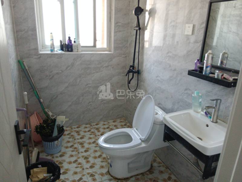 白银时代尚苑三期10001026卫生间图8