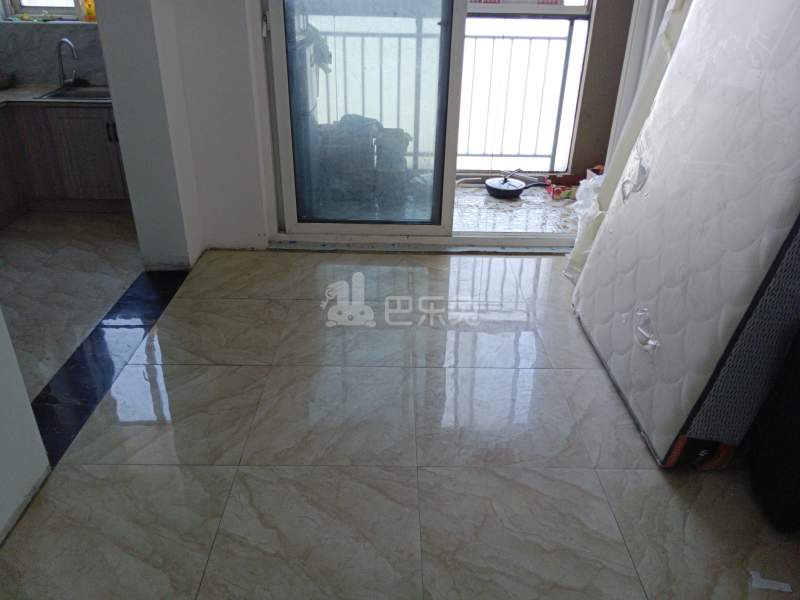 白银时代尚苑三期10001026客厅图4