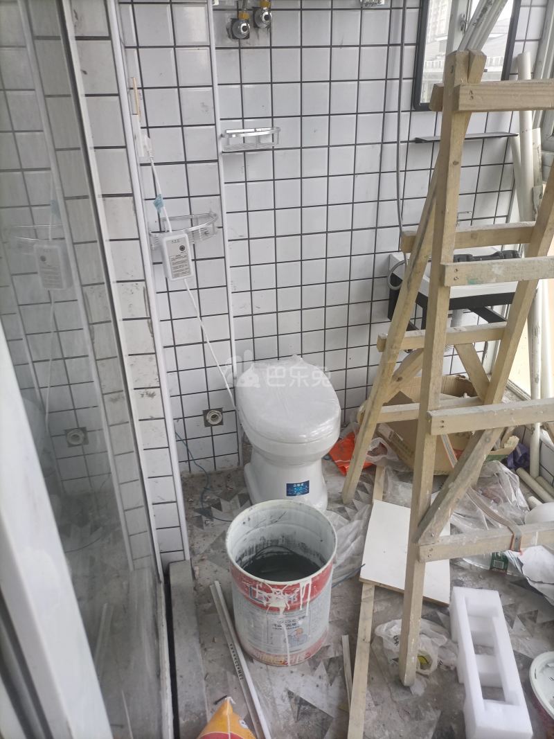 塘泾南苑10006101卫生间图4