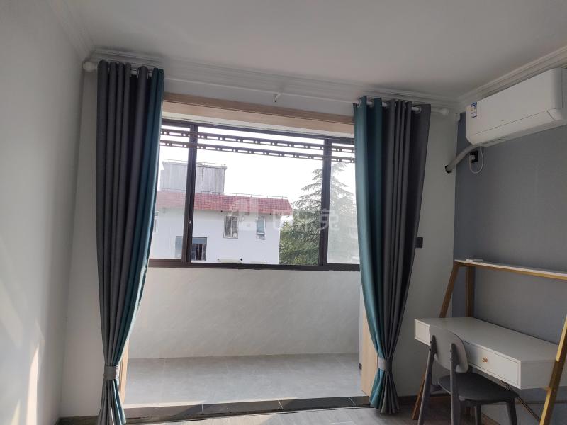 共和二村10010197卧室窗户图19