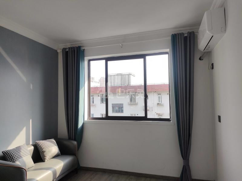 共和二村10010197卧室窗户图18