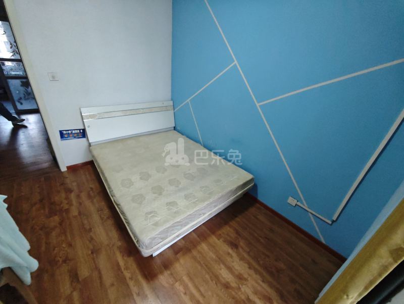 绿地象屿德馨嘉苑（苏河公园）10013001卧室图2