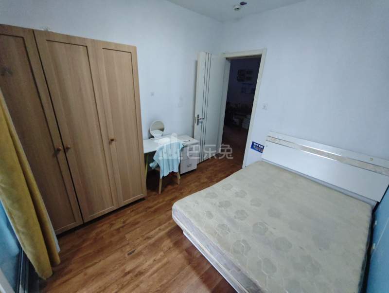 绿地象屿德馨嘉苑（苏河公园）10013001卧室图3