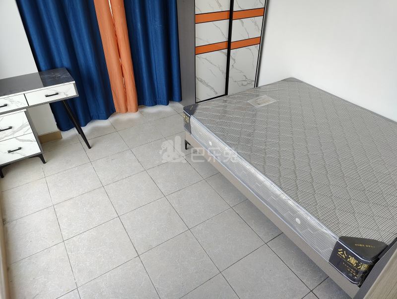 中海康城花园10021255卧室图4