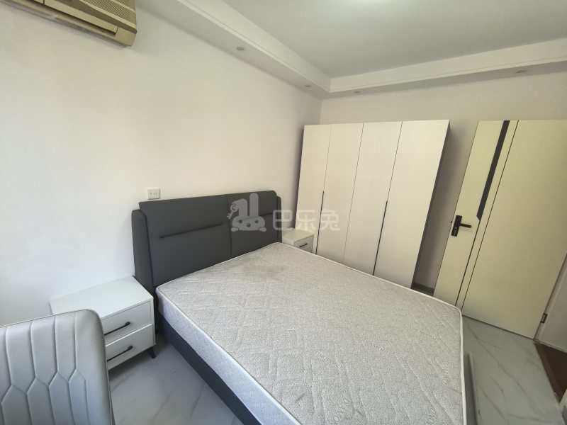 新青浦花苑一区10023353卧室图2