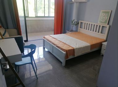 场中路1310弄1-15号小区 2室1厅1卫