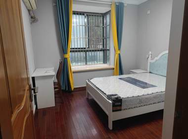 上大阳光乾静园 