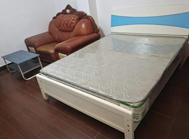 植村南约大街六巷2号 