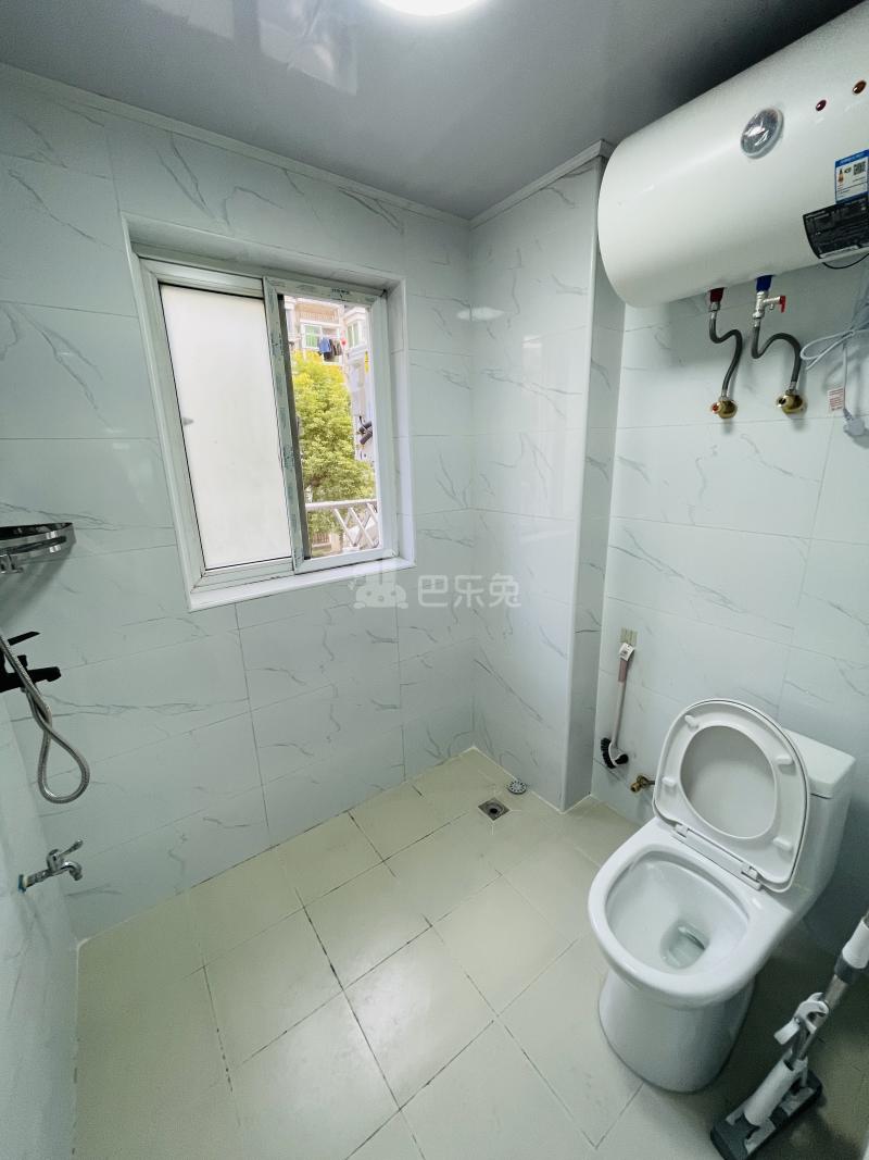 丽和苑10032293客厅图6