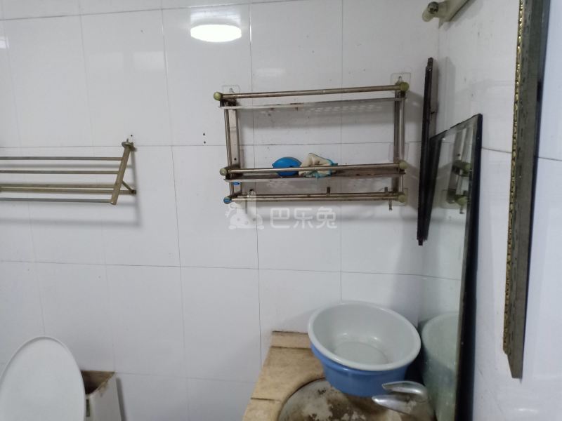 虹叶花苑3027706卫生间图30