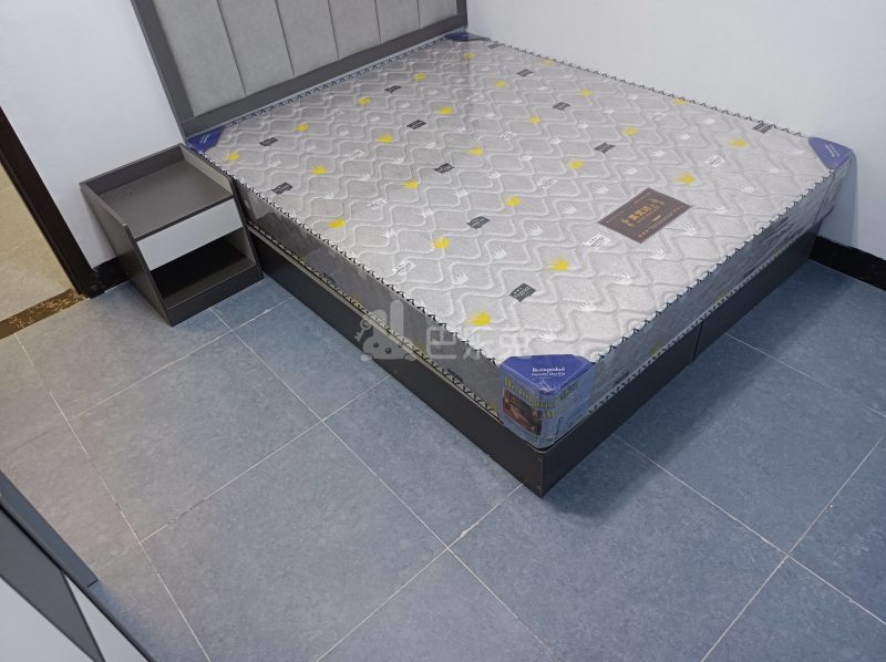 吉山村岐岗路360号10043000卧室图6