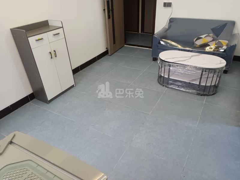 吉山村岐岗路360号10043000卧室图1