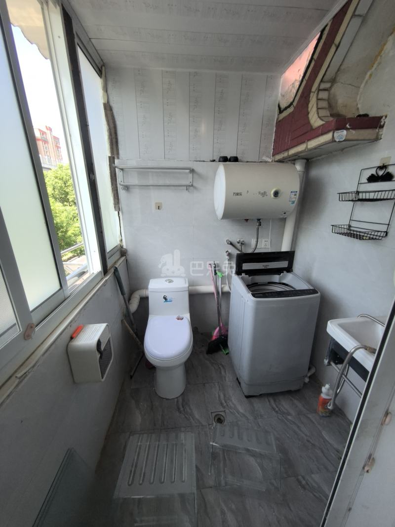 项埭村施桥10043371卫生间图4