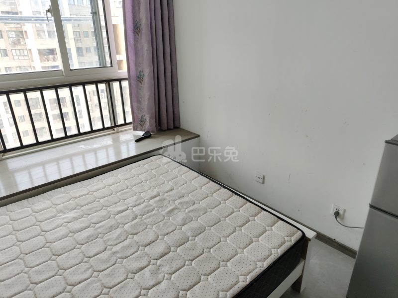 白银时代尚苑二期10046463卧室图1