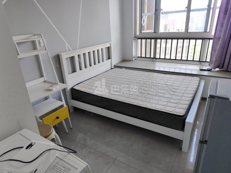 白银时代尚苑二期10046463卧室图0